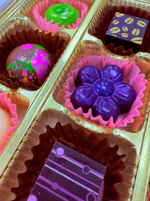 Mother's Day 9 Piece Box (Ships on May 4, 2026)