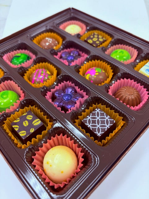 Mother's Day 16 piece Box